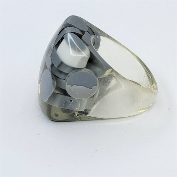 Chunky Square Resin Lucite Ring With Grey And White Pill Beads See Through Ring - Picture 3 of 11